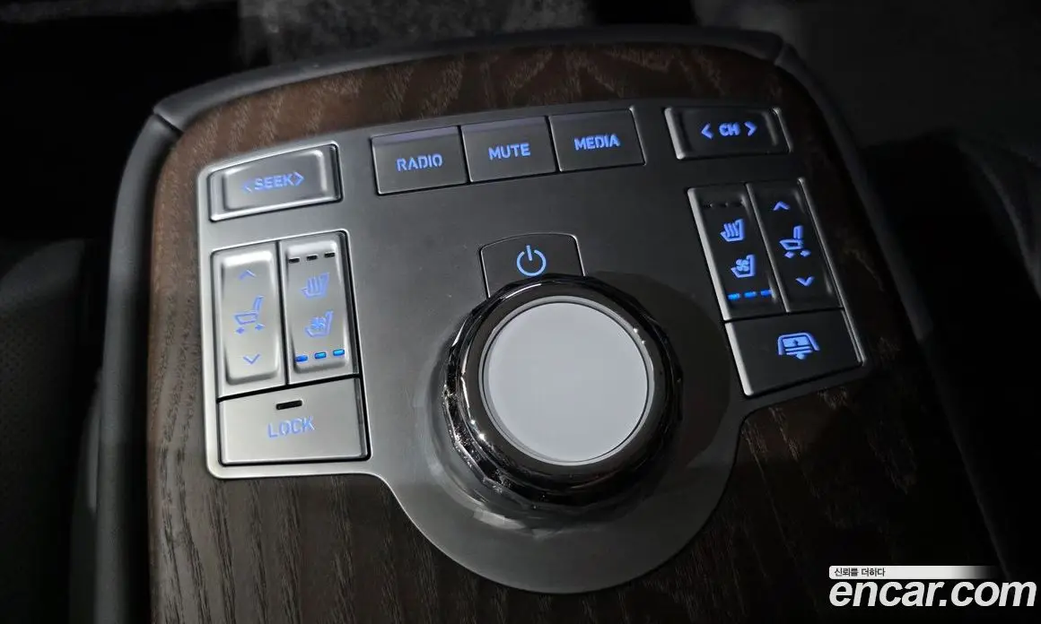 Genesis G80 2024 2.5 автомат (гидро), фото 27 Genesis G80 2024 2.5 автомат (гидро), фото 27
