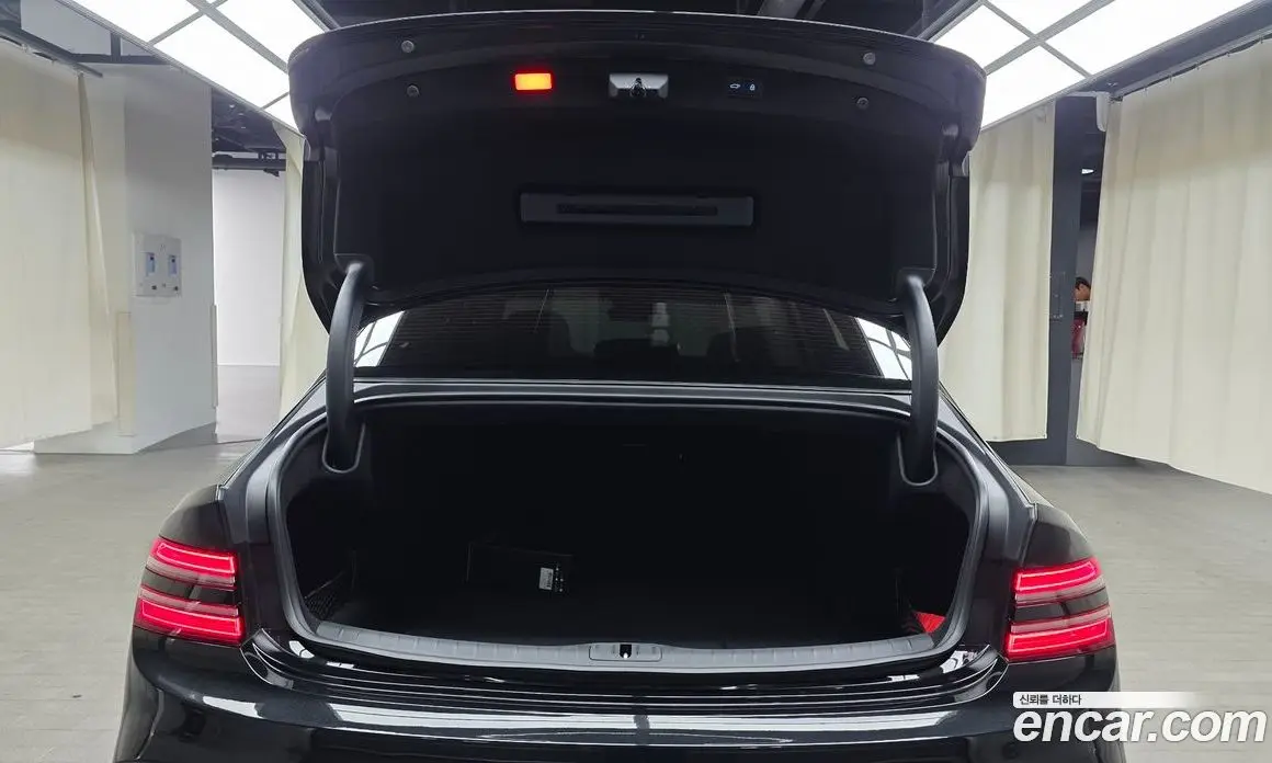Genesis G80 2025 3.5 автомат (гидро), фото 19