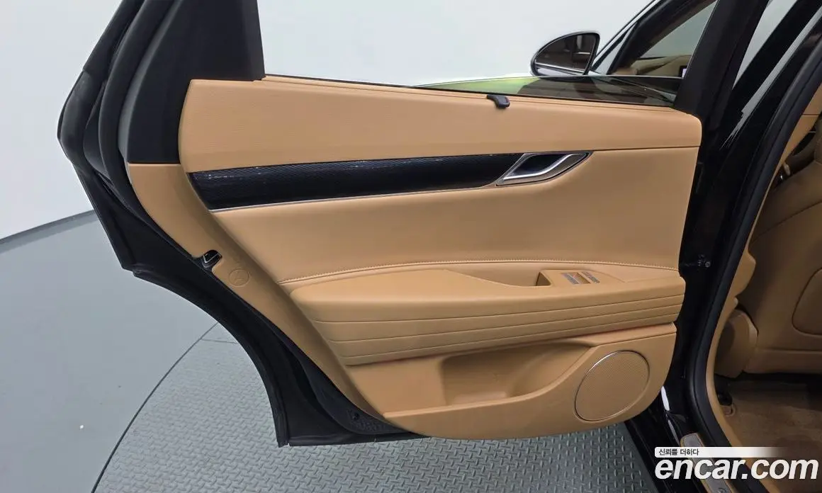 Genesis G80 2025 2.5 автомат (гидро), фото 15 Genesis G80 2025 2.5 автомат (гидро), фото 15