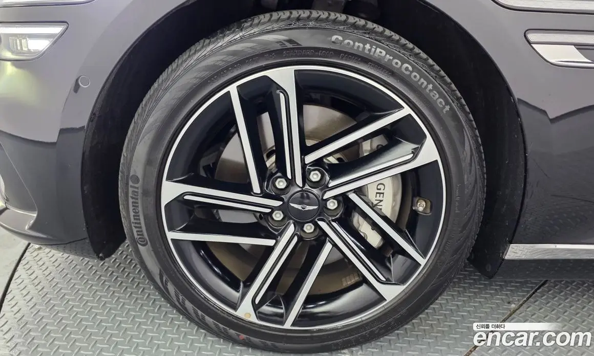 Genesis G80 2025 2.5 автомат (гидро), фото 5 Genesis G80 2025 2.5 автомат (гидро), фото 5