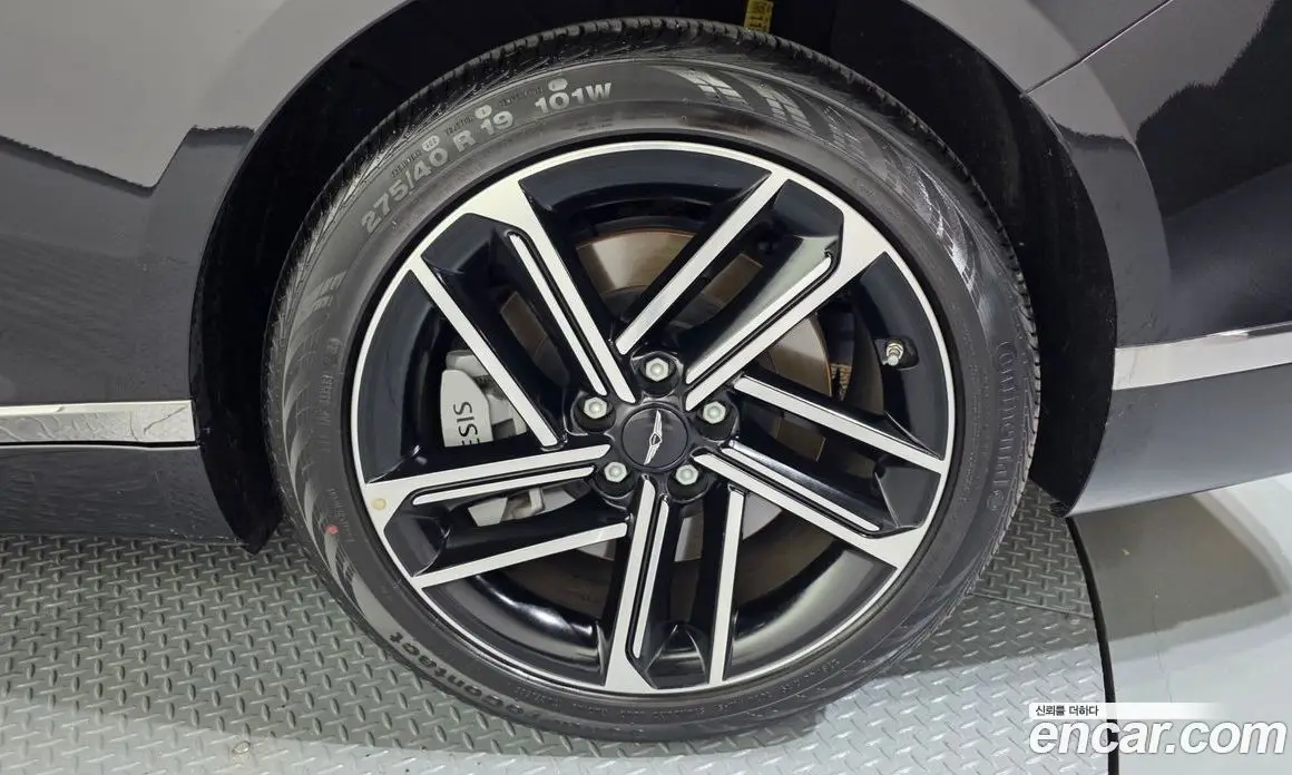 Genesis G80 2025 2.5 автомат (гидро), фото 7 Genesis G80 2025 2.5 автомат (гидро), фото 7