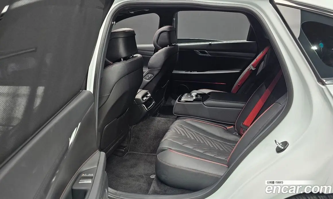 Genesis G80 2025 2.5 автомат (гидро), фото 12 Genesis G80 2025 2.5 автомат (гидро), фото 12