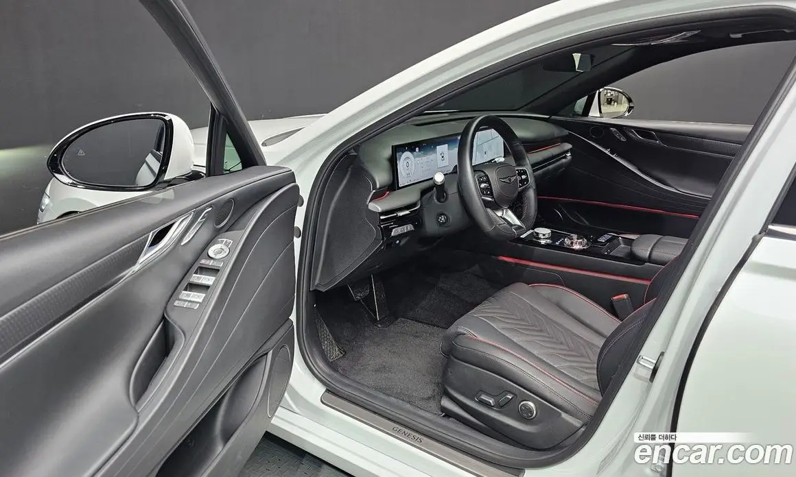 Genesis G80 2025 2.5 автомат (гидро), фото 10 Genesis G80 2025 2.5 автомат (гидро), фото 10