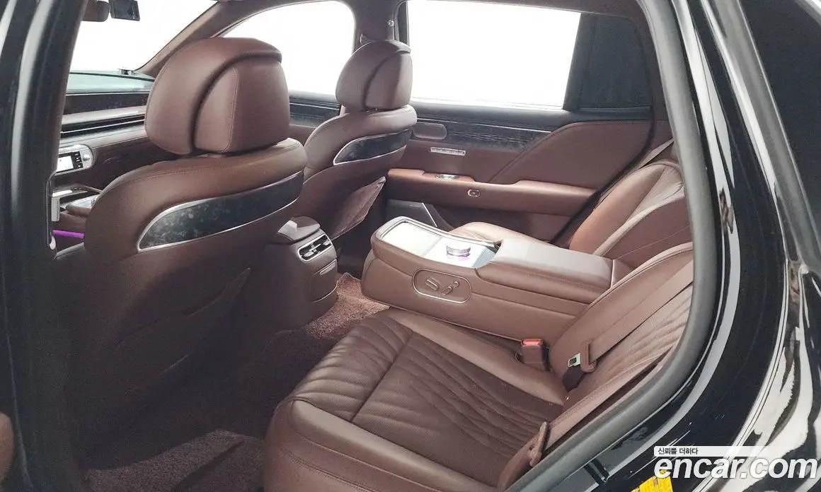 Genesis G90 2022 3.5 автомат (гидро), фото 24 Genesis G90 2022 3.5 автомат (гидро), фото 24