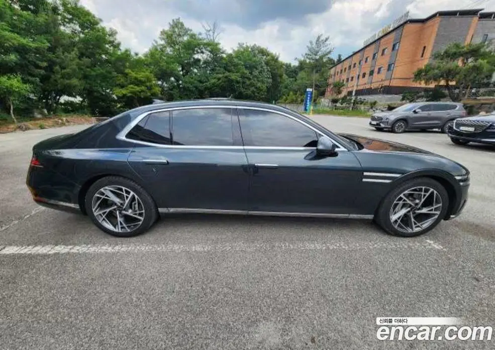 Genesis G90 2023 3.5 автомат (гидро), фото 11 Genesis G90 2023 3.5 автомат (гидро), фото 11