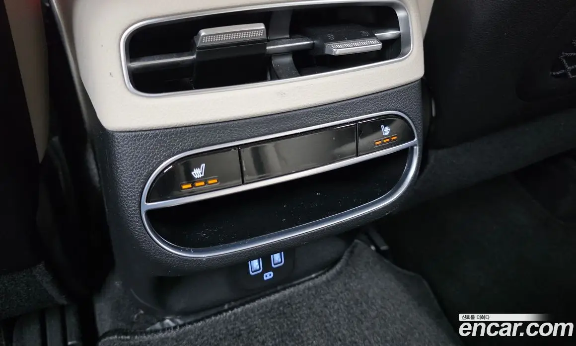 Genesis GV70 2021 2.5 автомат (гидро), фото 27 Genesis GV70 2021 2.5 автомат (гидро), фото 27