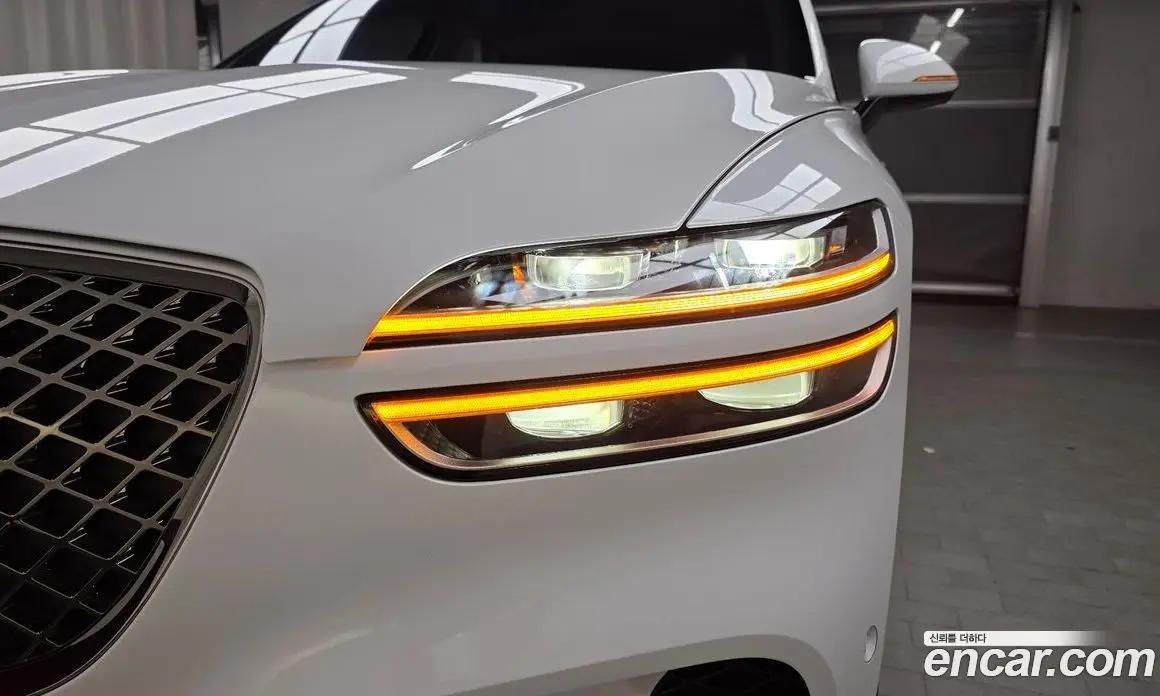 Genesis GV70 2021 2.5 автомат (гидро), фото 7 Genesis GV70 2021 2.5 автомат (гидро), фото 7