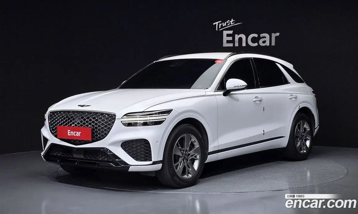 Genesis GV70 2022 2.5 автомат (гидро), фото 1 Genesis GV70 2022 2.5 автомат (гидро), фото 1