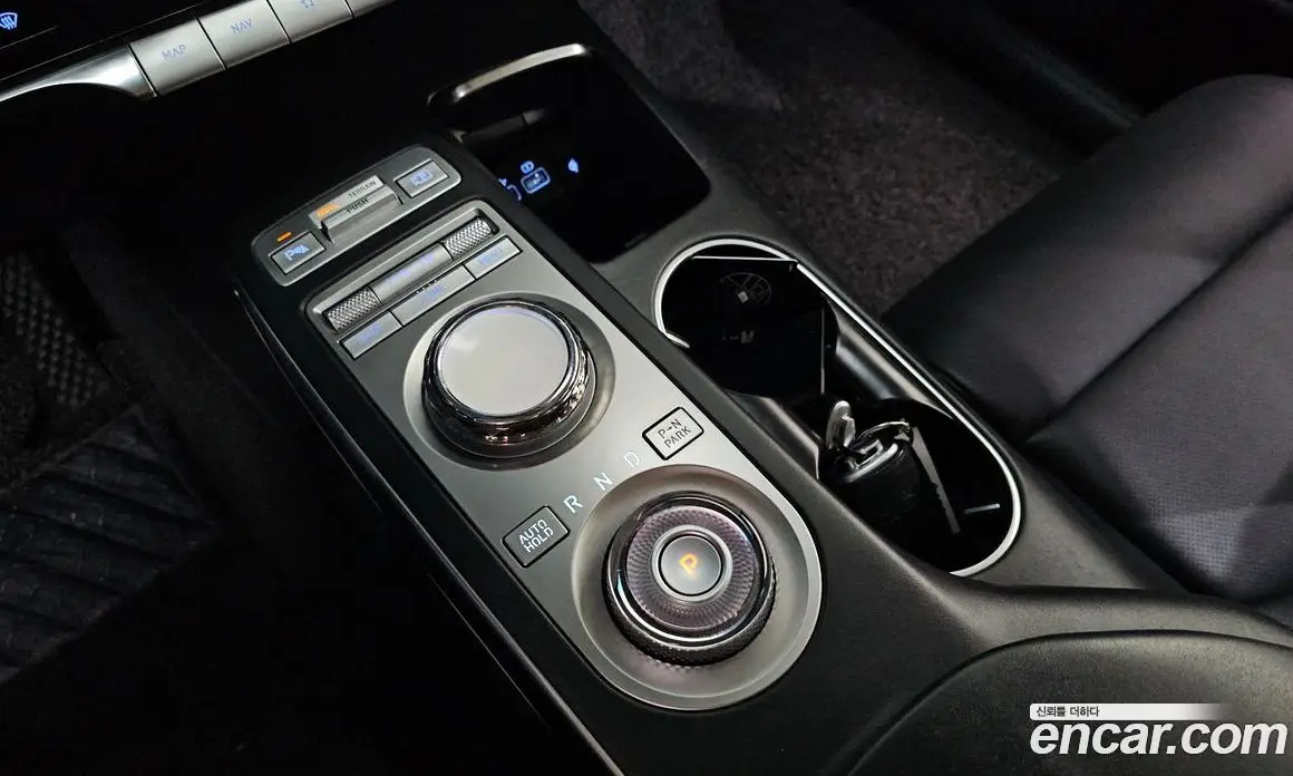 Genesis GV70 2022 2.5 автомат (гидро), фото 12