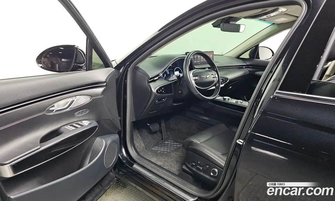 Genesis GV70 2022 2.5 автомат (гидро), фото 13