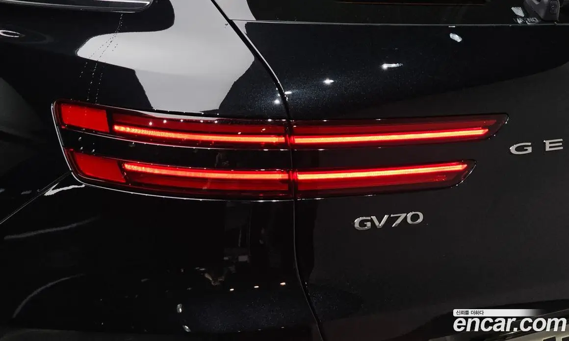 Genesis GV70 2022 2.5 автомат (гидро), фото 9