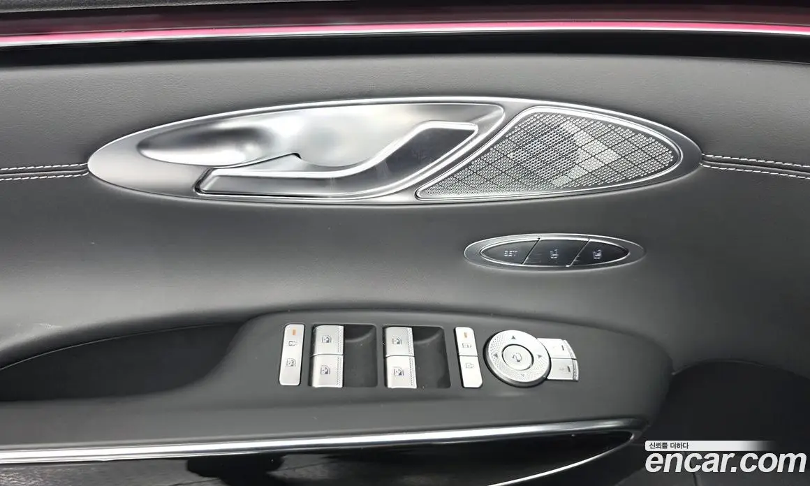 Genesis GV70 2025 2.5 автомат (гидро), фото 29