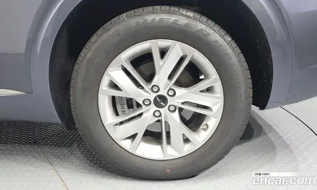 Genesis GV70 2025 2.5 автомат (гидро), миниатюра 7