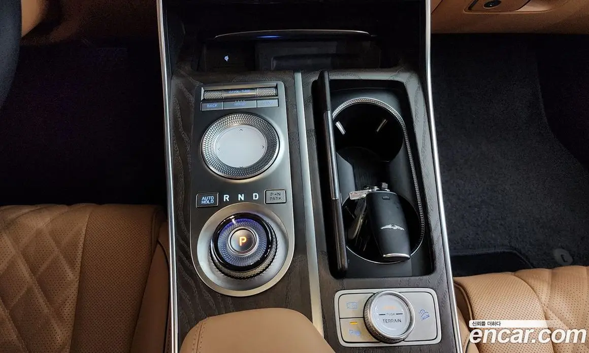 Genesis GV80 2022 2.5 автомат (гидро), фото 12 Genesis GV80 2022 2.5 автомат (гидро), фото 12