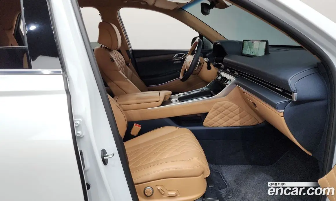 Genesis GV80 2022 2.5 автомат (гидро), фото 16 Genesis GV80 2022 2.5 автомат (гидро), фото 16