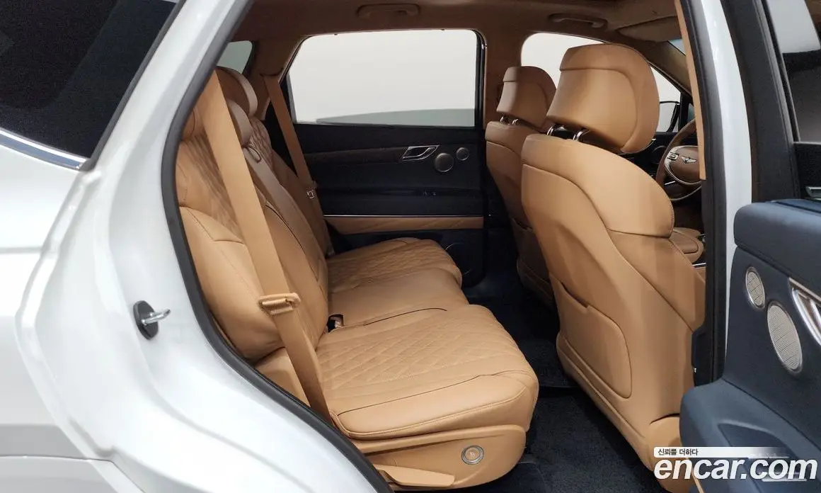 Genesis GV80 2022 2.5 автомат (гидро), фото 17 Genesis GV80 2022 2.5 автомат (гидро), фото 17