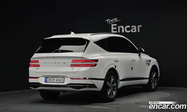 Genesis GV80 2024 2.5 автомат (гидро), миниатюра 2