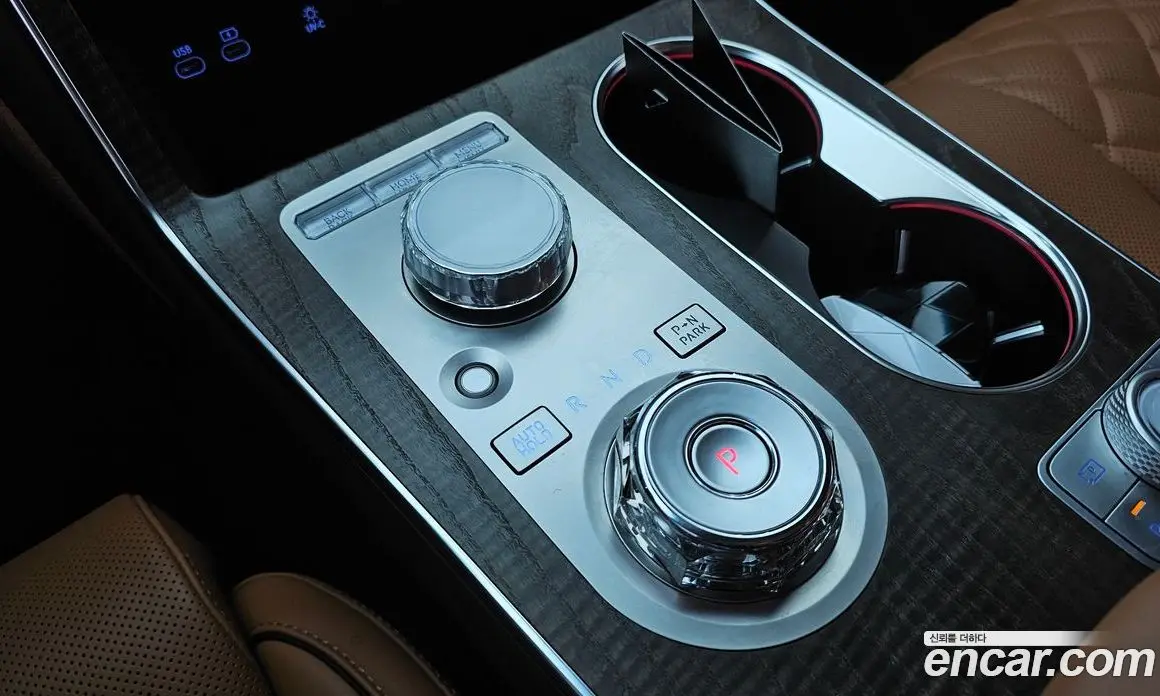 Genesis GV80 2024 2.5 автомат (гидро), фото 9 Genesis GV80 2024 2.5 автомат (гидро), фото 9