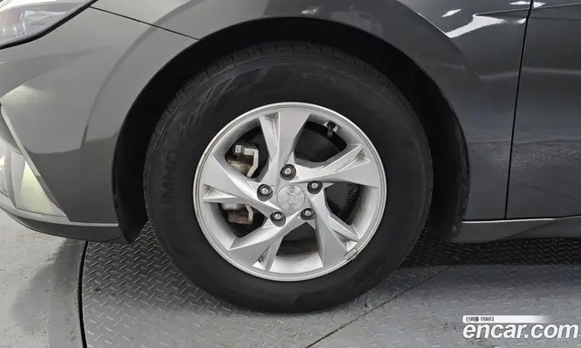Hyundai Avante 2021 1.6 автомат (гидро), миниатюра 5 Hyundai Avante 2021 1.6 автомат (гидро), миниатюра 5