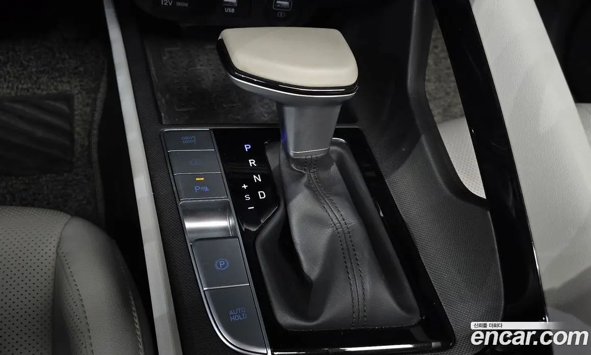Hyundai Avante 2022 1.6 автомат (гидро), фото 12