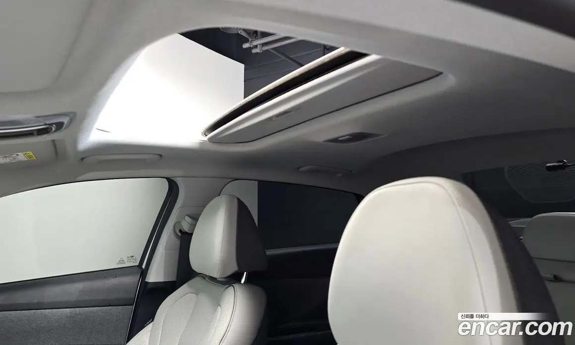 Hyundai Avante 2022 1.6 автомат (гидро), фото 22