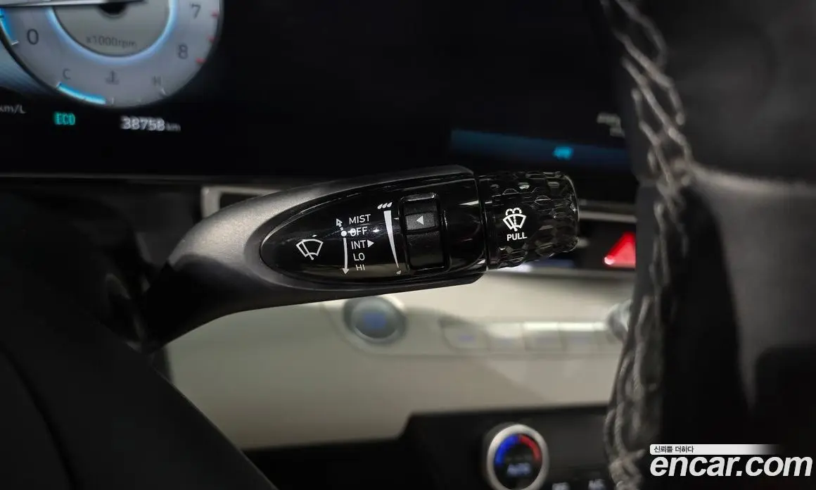 Hyundai Avante 2022 1.6 автомат (гидро), фото 26