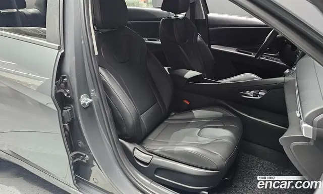 Hyundai Avante 2023 1.6 автомат (гидро), миниатюра 11 Hyundai Avante 2023 1.6 автомат (гидро), миниатюра 11