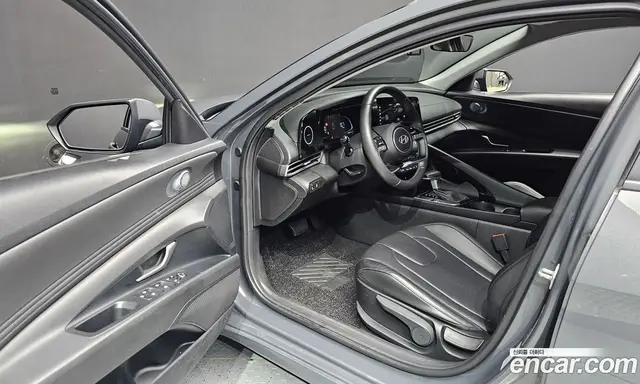 Hyundai Avante 2023 1.6 автомат (гидро), миниатюра 10 Hyundai Avante 2023 1.6 автомат (гидро), миниатюра 10