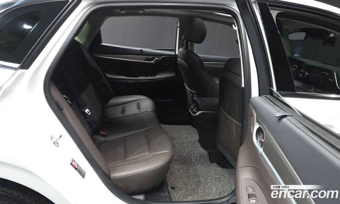 Hyundai Grandeur 2020 2.5 автомат (гидро), фото 12 Hyundai Grandeur 2020 2.5 автомат (гидро), фото 12