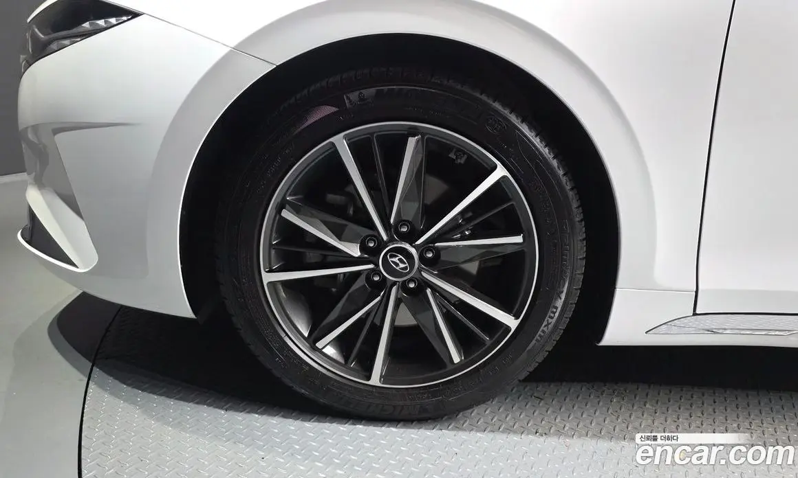 Hyundai Grandeur 2020 2.5 автомат (гидро), фото 5 Hyundai Grandeur 2020 2.5 автомат (гидро), фото 5