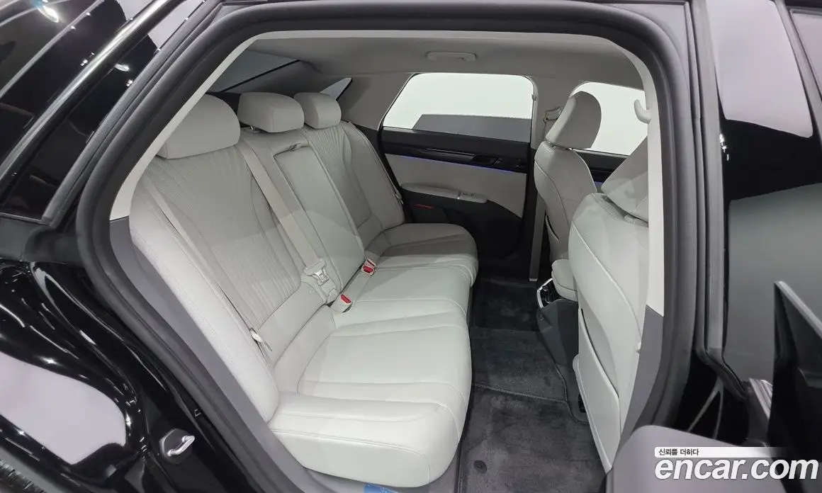Hyundai Grandeur 2023 2.5 автомат (гидро), фото 30 Hyundai Grandeur 2023 2.5 автомат (гидро), фото 30