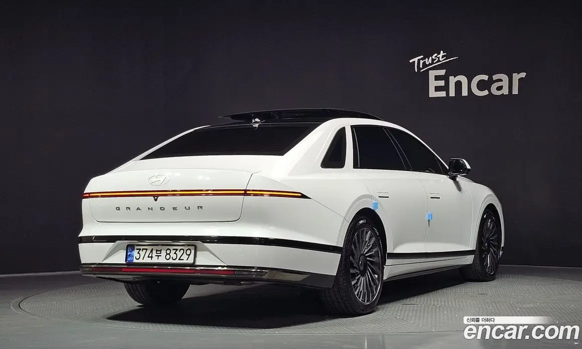 Hyundai Grandeur 2023 2.5 автомат (гидро), фото 2 Hyundai Grandeur 2023 2.5 автомат (гидро), фото 2