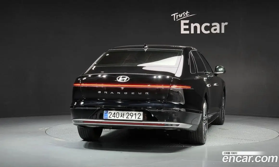 Hyundai Grandeur 2025 2.5 автомат (гидро), фото 4 Hyundai Grandeur 2025 2.5 автомат (гидро), фото 4