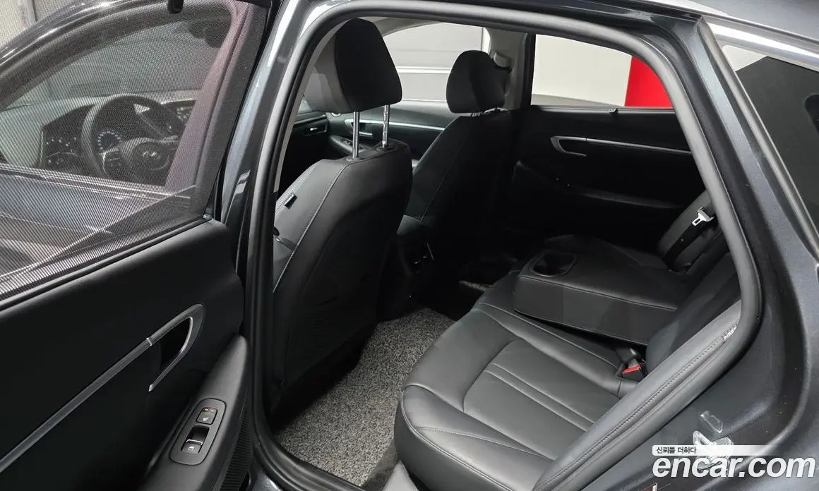 Hyundai Sonata 2020 2.0 автомат (гидро), фото 16 Hyundai Sonata 2020 2.0 автомат (гидро), фото 16