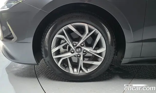 Hyundai Sonata 2020 2.0 автомат (гидро), миниатюра 5 Hyundai Sonata 2020 2.0 автомат (гидро), миниатюра 5