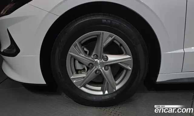 Hyundai Sonata 2021 2.0 автомат (гидро), миниатюра 5 Hyundai Sonata 2021 2.0 автомат (гидро), миниатюра 5