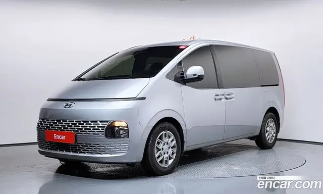Hyundai Staria 2021 3.5 автомат (гидро), миниатюра 1 Hyundai Staria 2021 3.5 автомат (гидро), миниатюра 1