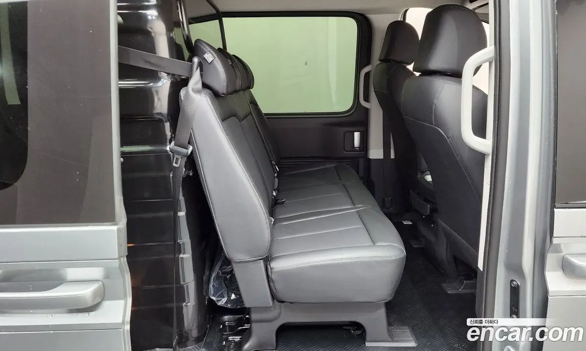 Hyundai Staria 2021 3.5 автомат (гидро), фото 11 Hyundai Staria 2021 3.5 автомат (гидро), фото 11