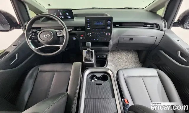 Hyundai Staria 2021 3.5 автомат (гидро), миниатюра 7 Hyundai Staria 2021 3.5 автомат (гидро), миниатюра 7
