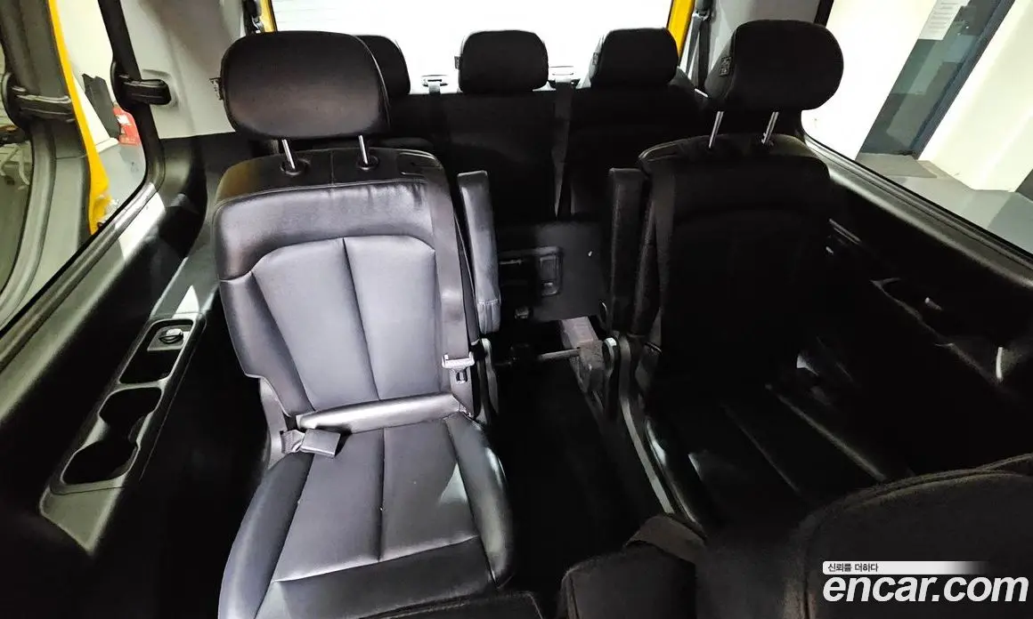 Hyundai Staria 2022 2.2 автомат (гидро), фото 18 Hyundai Staria 2022 2.2 автомат (гидро), фото 18