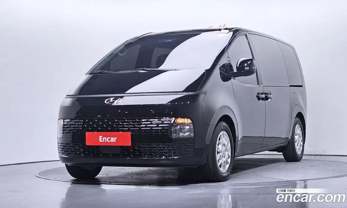 Hyundai Staria 2022 2.2 автомат (гидро), фото 1 Hyundai Staria 2022 2.2 автомат (гидро), фото 1