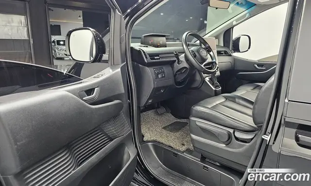Hyundai Staria 2022 2.2 автомат (гидро), миниатюра 10 Hyundai Staria 2022 2.2 автомат (гидро), миниатюра 10