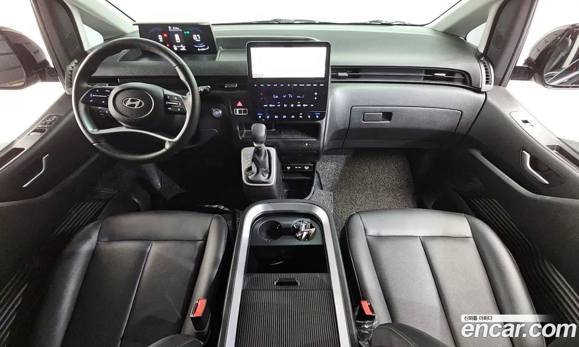 Hyundai Staria 2025 2.2 автомат (гидро), фото 7 Hyundai Staria 2025 2.2 автомат (гидро), фото 7