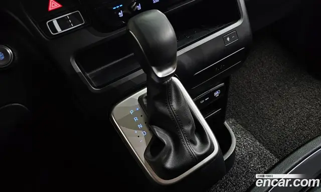Hyundai Staria 2025 2.2 автомат (гидро), миниатюра 9 Hyundai Staria 2025 2.2 автомат (гидро), миниатюра 9