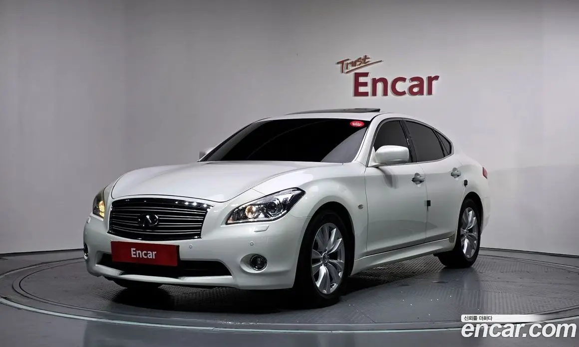 Infiniti M 2011 3.7 автомат (гидро), фото 1 Infiniti M 2011 3.7 автомат (гидро), фото 1
