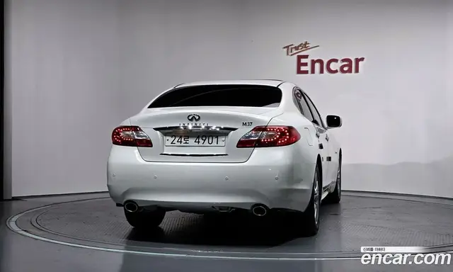 Infiniti M 2011 3.7 автомат (гидро), миниатюра 4 Infiniti M 2011 3.7 автомат (гидро), миниатюра 4