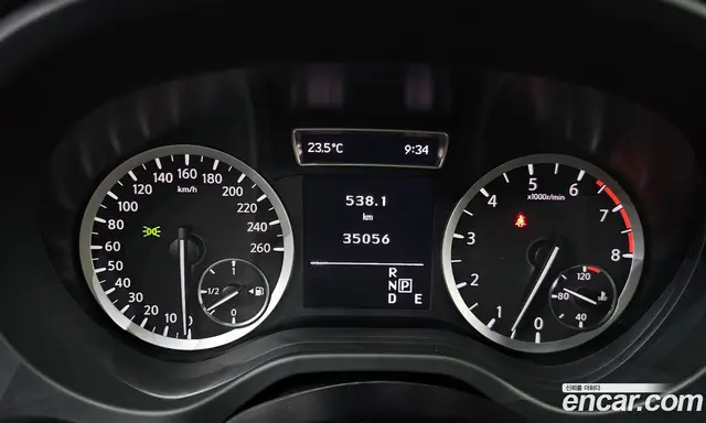 Infiniti Q30 2017 2.0 автомат (гидро), миниатюра 11 Infiniti Q30 2017 2.0 автомат (гидро), миниатюра 11