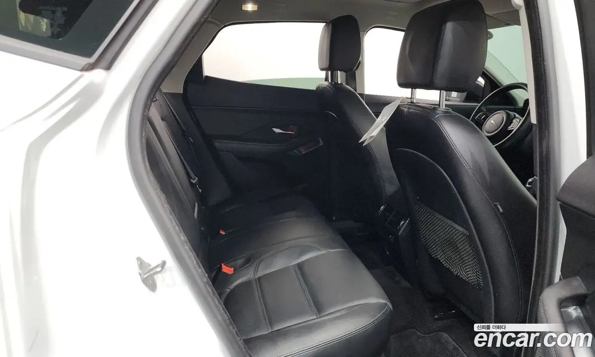 Jaguar E-Pace 2019 2.0 автомат (гидро), фото 27