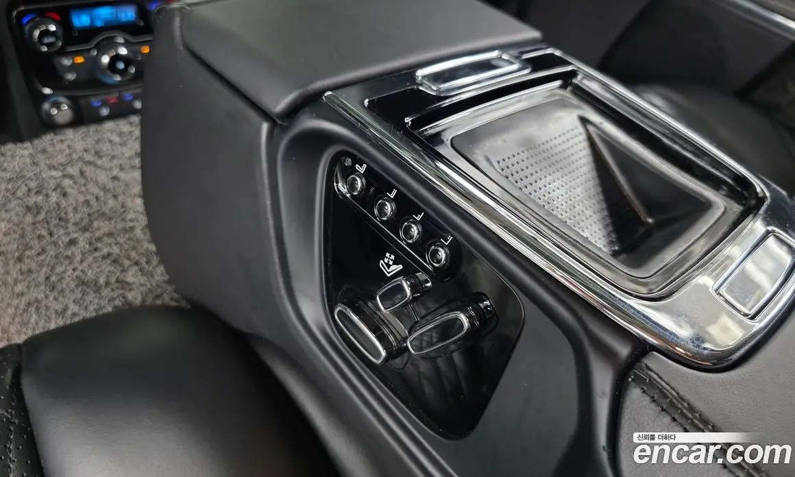 Jaguar XJ 2019 3.0 автомат (гидро), фото 32 Jaguar XJ 2019 3.0 автомат (гидро), фото 32
