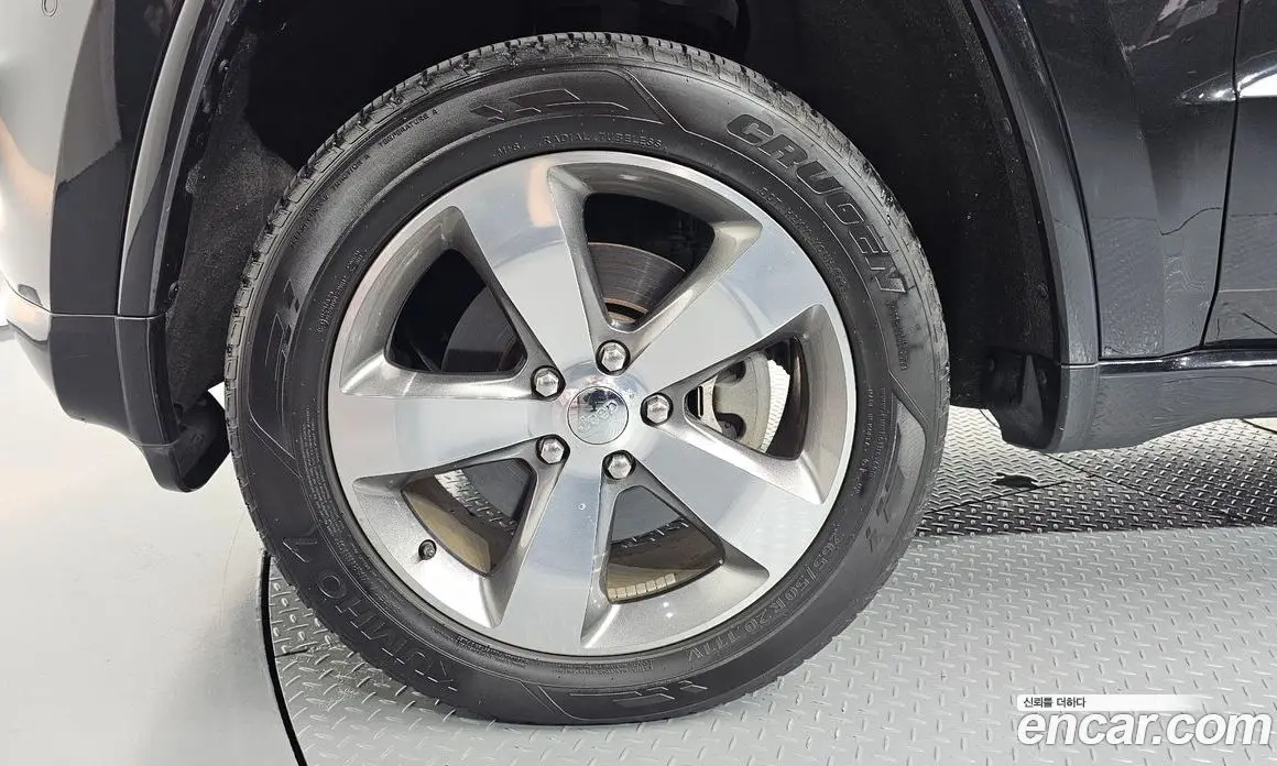 Jeep Cherokee 2015 3.0 автомат (гидро), фото 5 Jeep Cherokee 2015 3.0 автомат (гидро), фото 5
